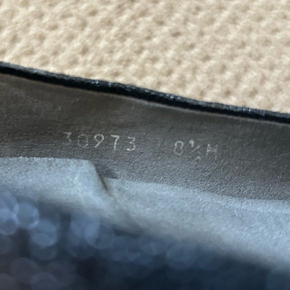 Textured Wedge Pumps, Size 8.5 by Stuart Weitzman - Picture 8 of 9